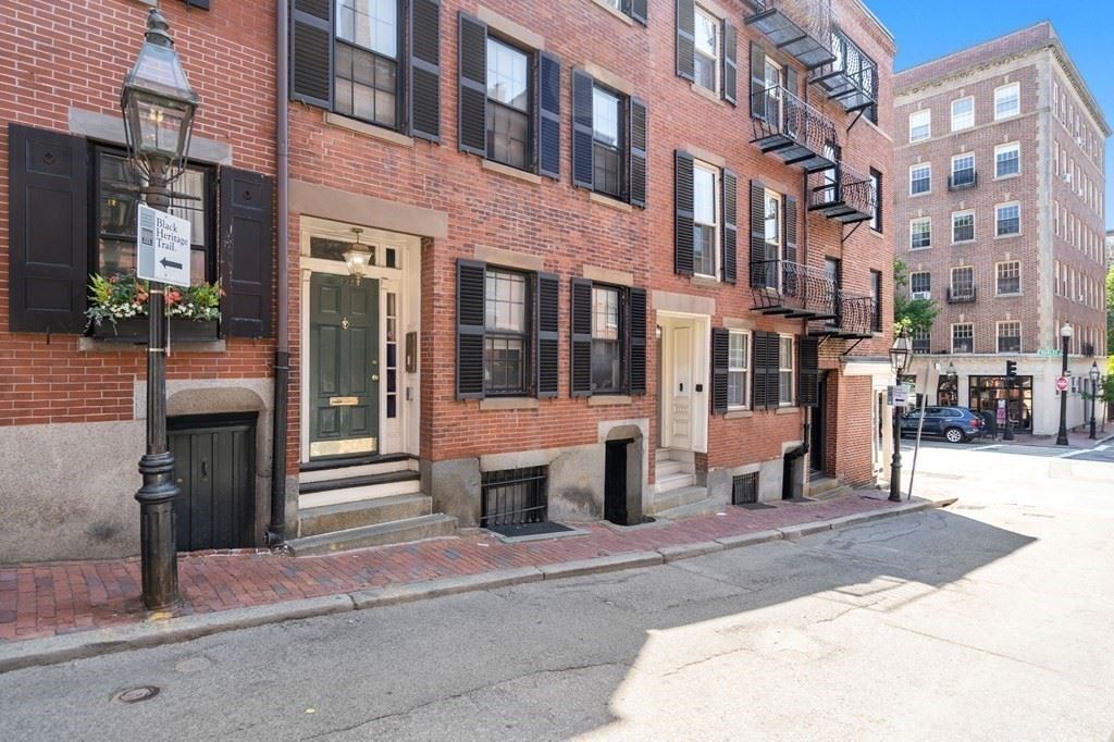 102 Revere Street Boston, Massachusetts 02114