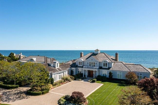 835 Sea View Avenue Barnstable, Massachusetts 02655